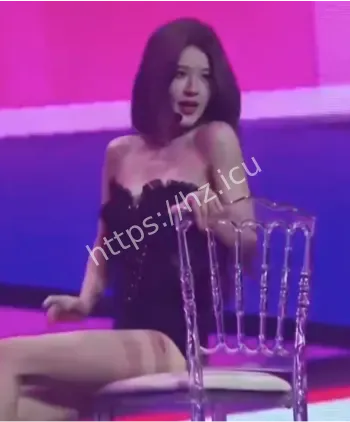 赵露思国外直播尺度